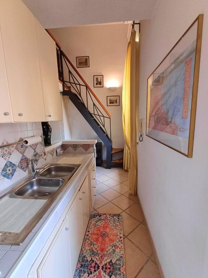Lucariello Apartment Napoli Exterior foto
